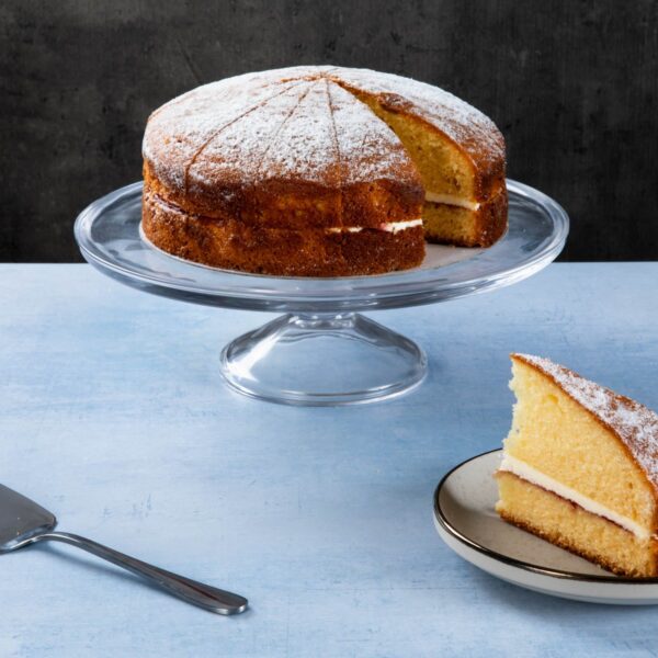 Victoria  Cake, 14 portions